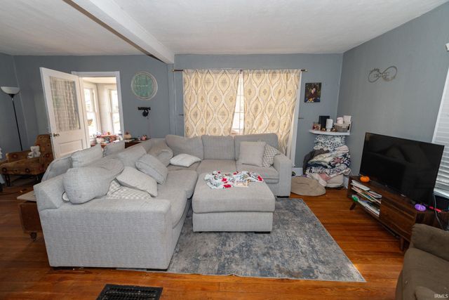 223 Kenwood Avenue, Elkhart, IN 46516