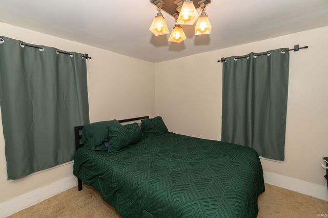 223 Kenwood Avenue, Elkhart, IN 46516