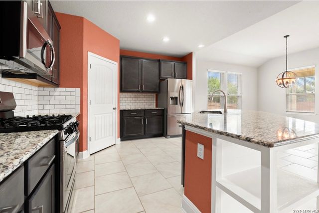 8846 Chavez Path, San Antonio, TX 78254