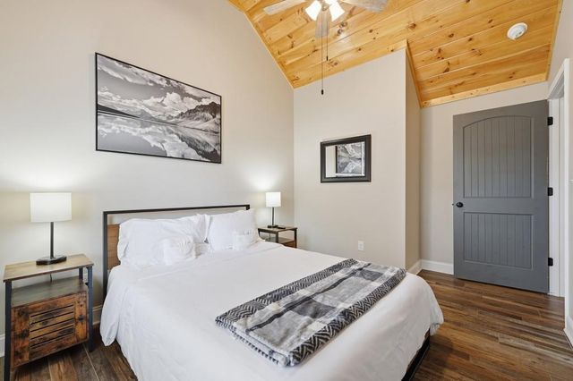 113 Matrix Lane, Ellijay, GA 30540