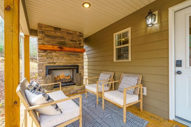 113 Matrix Lane, Ellijay, GA 30540