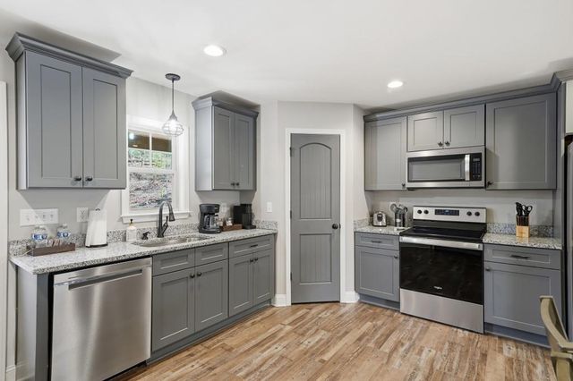 113 Matrix Lane, Ellijay, GA 30540