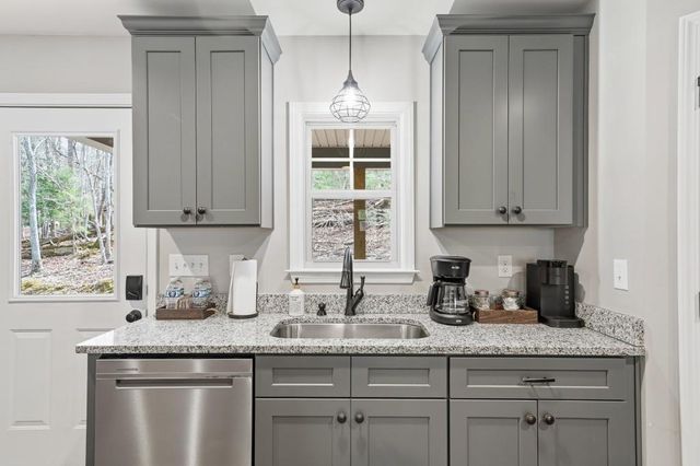 113 Matrix Lane, Ellijay, GA 30540