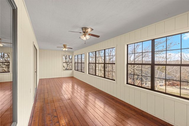 80 Sherlock Drive, Bella Vista, AR 72715