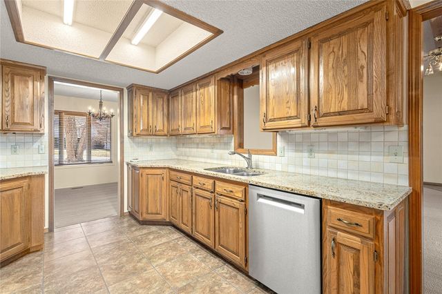 80 Sherlock Drive, Bella Vista, AR 72715