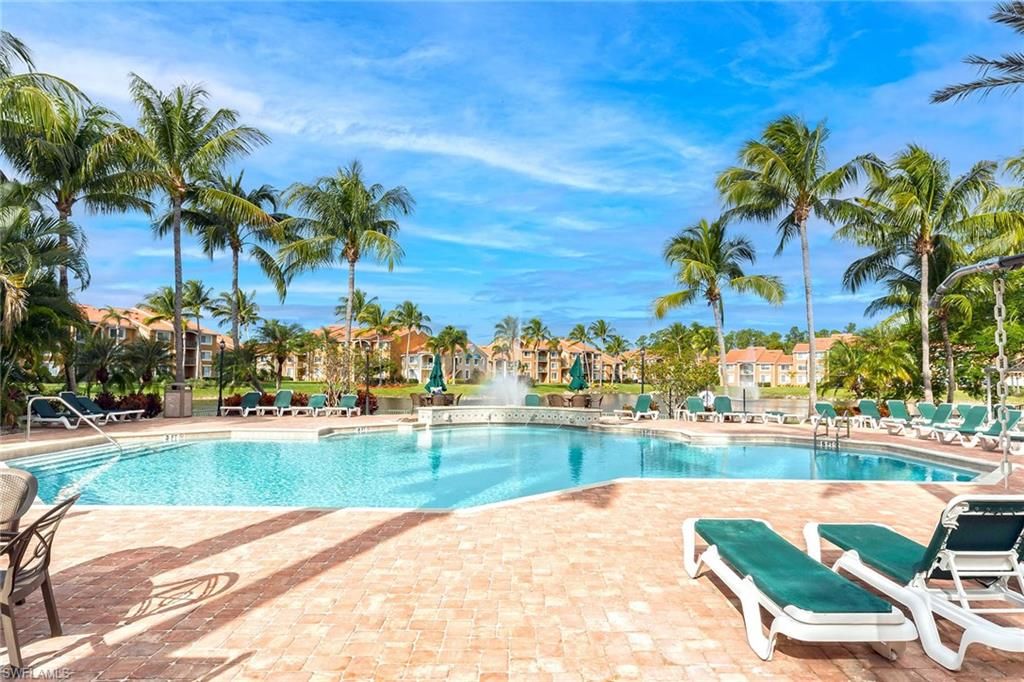 1265 Wildwood Lakes Blvd Apt 103, Naples, FL 34104