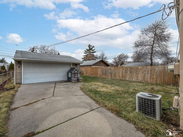 14786 Poplar Street, Southgate, MI 48195