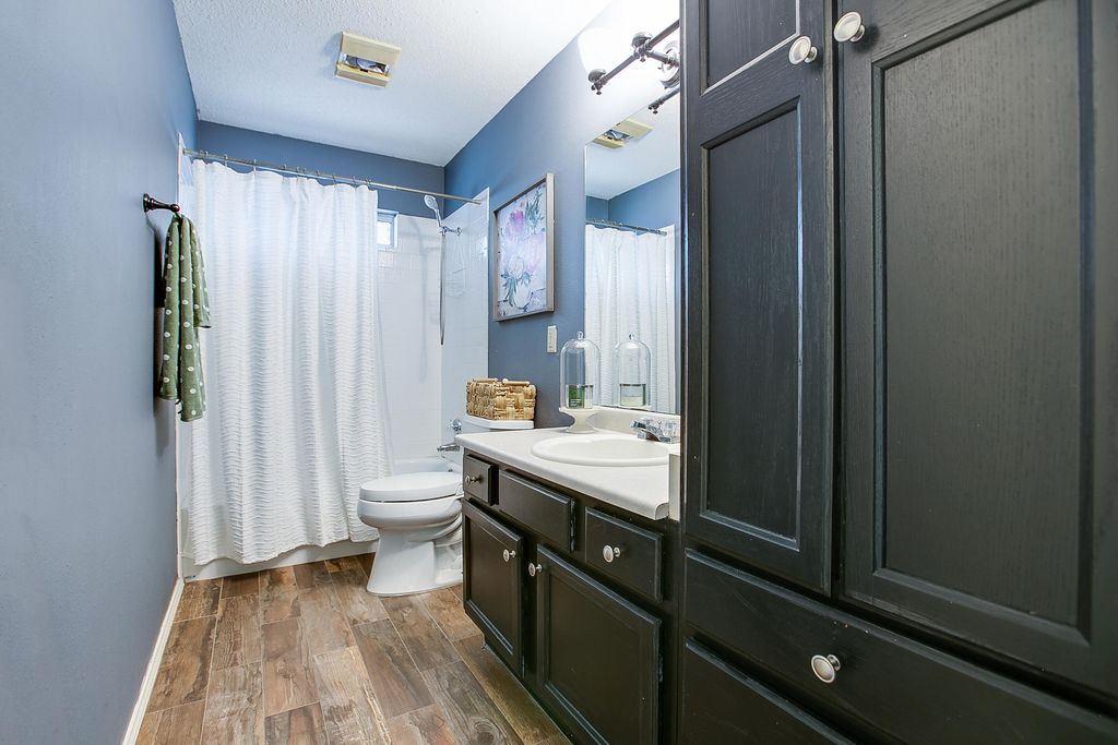 Image 20 of property listing at 3237 Maplewood Drive, San Angelo, TX 76904