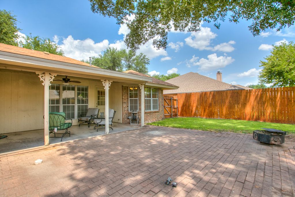 Image 26 of property listing at 3237 Maplewood Drive, San Angelo, TX 76904