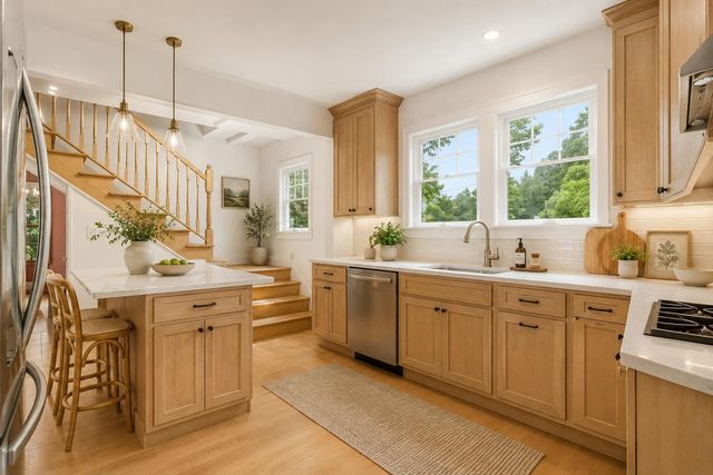 2100 Ridgewood Drive, Chattanooga, TN 37404