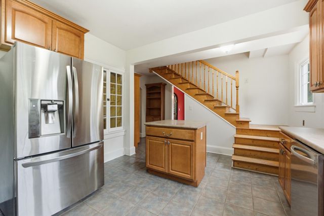 2100 Ridgewood Drive, Chattanooga, TN 37404