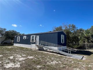 156 Sweet Bay Dr, Rockport, TX 78382