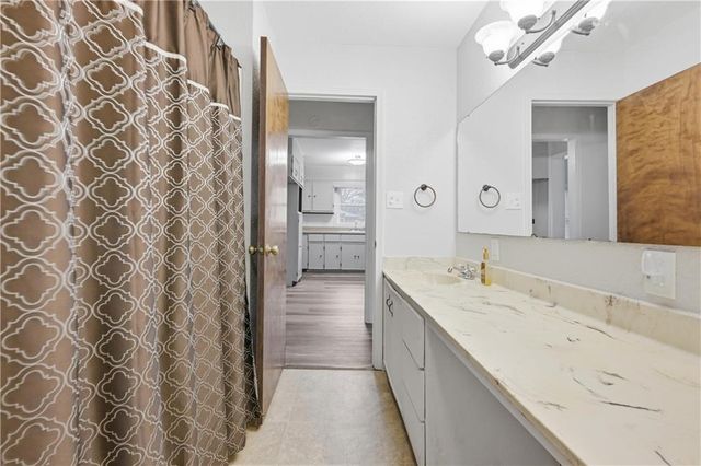 203 S Dittman Street, Frontenac, KS 66763