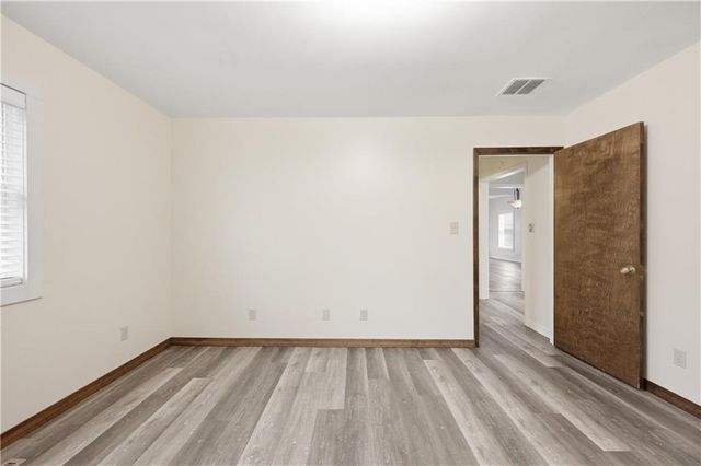 203 S Dittman Street, Frontenac, KS 66763