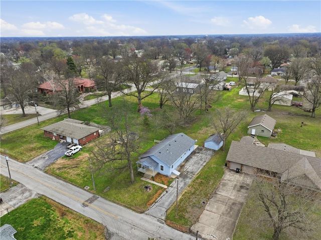 203 S Dittman Street, Frontenac, KS 66763