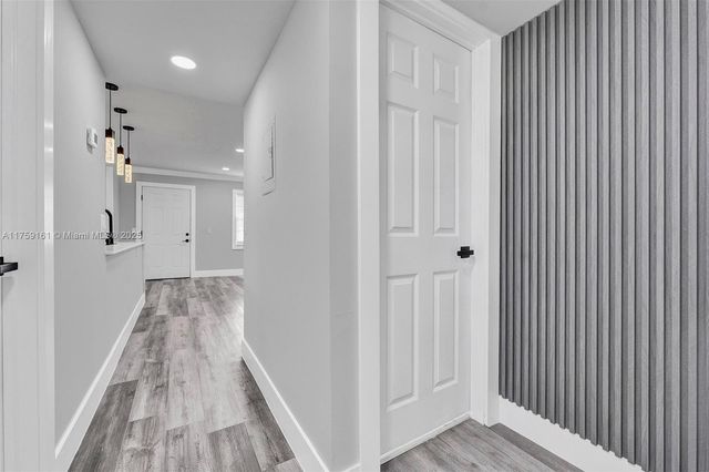 38 Flanders A 38, Delray Beach, FL 33484