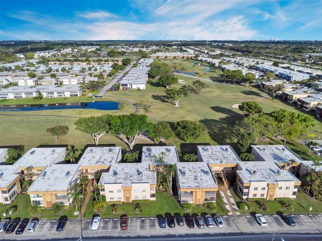 38 Flanders A 38, Delray Beach, FL 33484