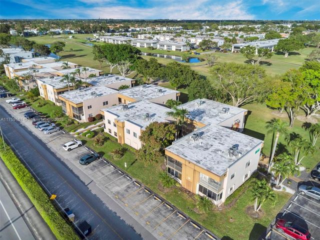 38 Flanders A 38, Delray Beach, FL 33484