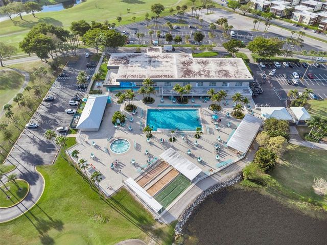 38 Flanders A 38, Delray Beach, FL 33484