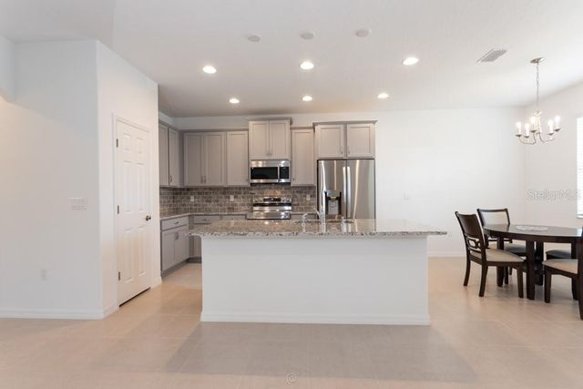 10 FISCHER LANE, Palm Coast, FL 32137