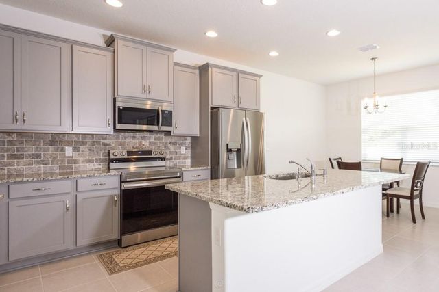 10 FISCHER LANE, Palm Coast, FL 32137