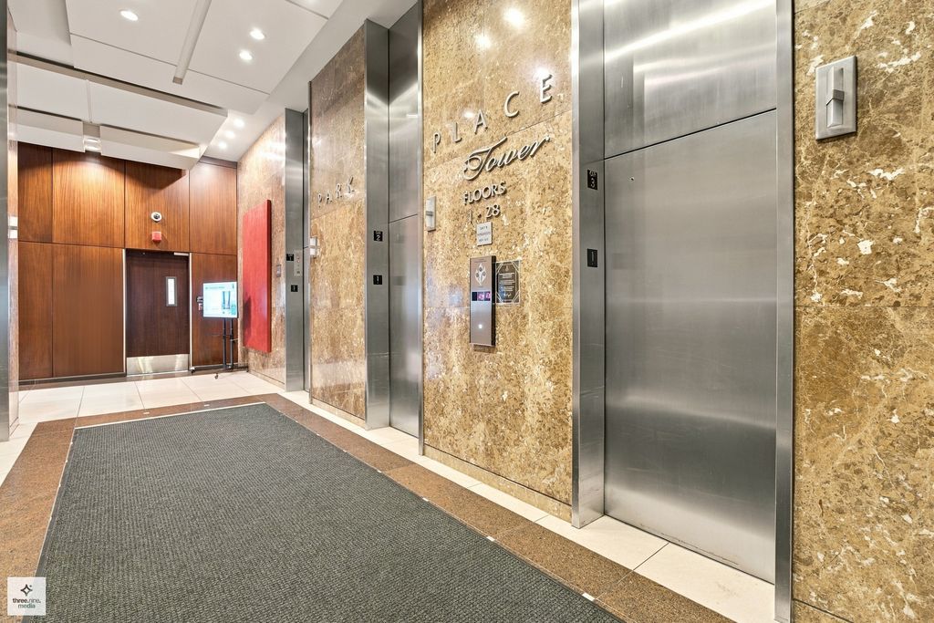 655 W Irving Park Road 5406, Chicago, IL 60613 — photo 5