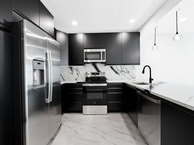 1508 NE 6th Street A & B, Fort Lauderdale, FL 33304
