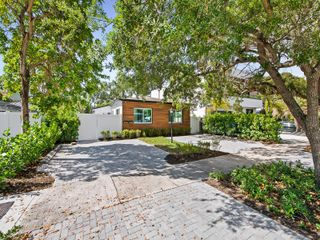 1508 NE 6th Street A & B, Fort Lauderdale, FL 33304