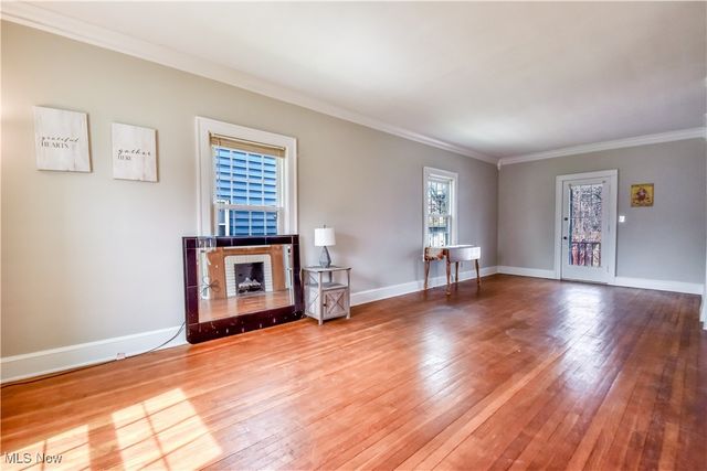 3733 E Antisdale Road, South Euclid, OH 44118