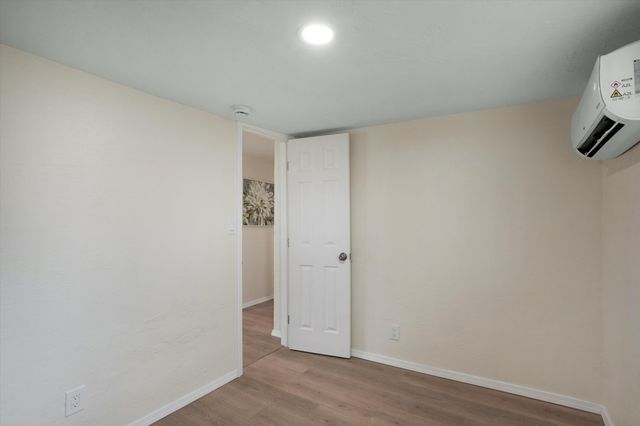 226 Kathryn Avenue SE, Albuquerque, NM 87102