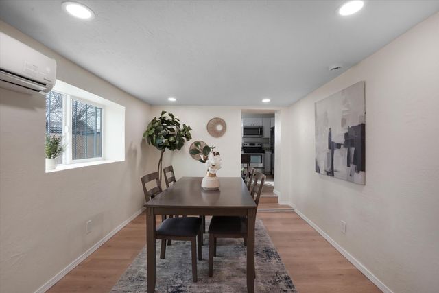 226 Kathryn Avenue SE, Albuquerque, NM 87102