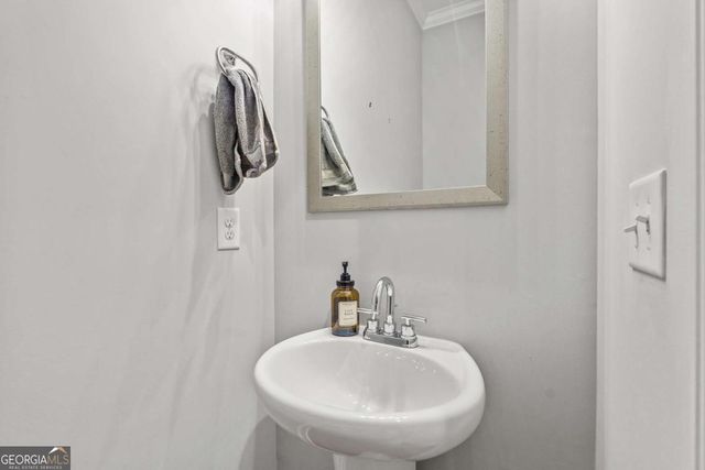 3458 Fenton Drive SE, Smyrna, GA 30080