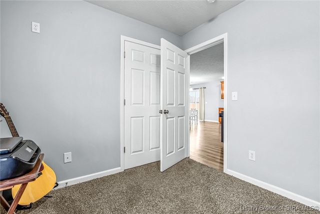 1381 Onyx Avenue, Scottsburg, IN 47170