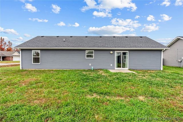 1381 Onyx Avenue, Scottsburg, IN 47170