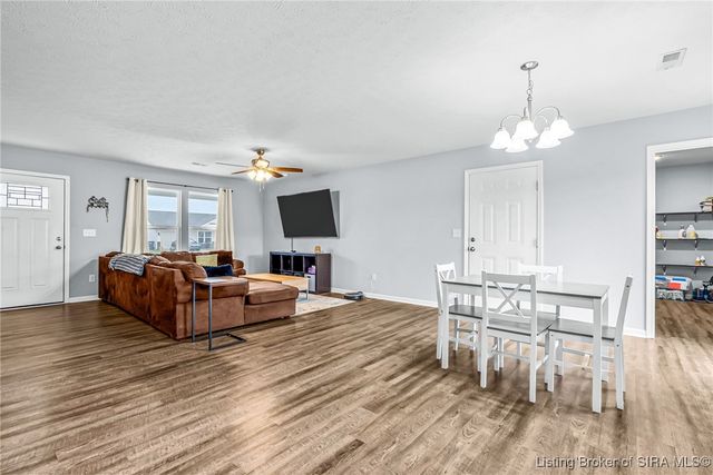 1381 Onyx Avenue, Scottsburg, IN 47170