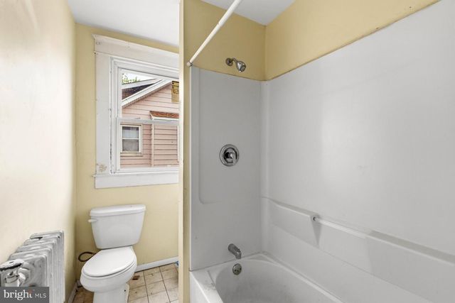 4222 WOODLEA AVE, Baltimore, MD 21206
