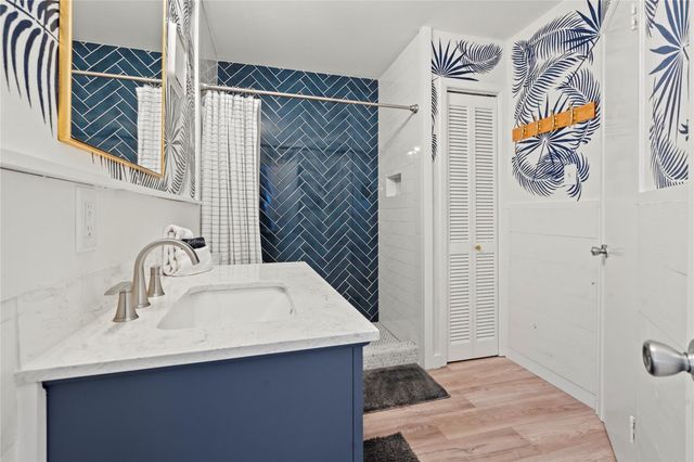 9520 Seawall Boulevard 315, Galveston, TX 77554