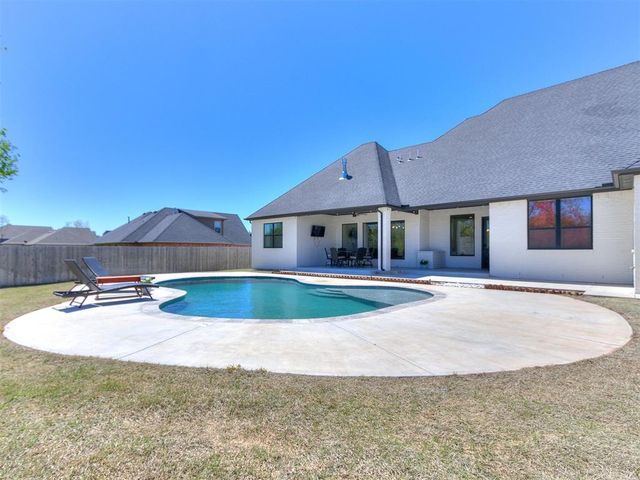1530 Shaylee Lane, Choctaw, OK 73020