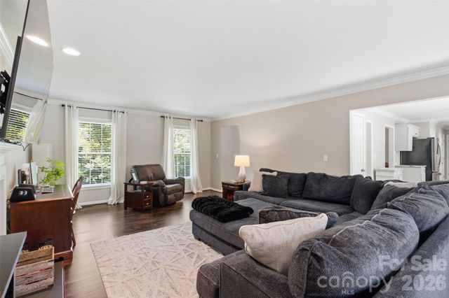 168 Forest Creek Drive, Statesville, NC 28625