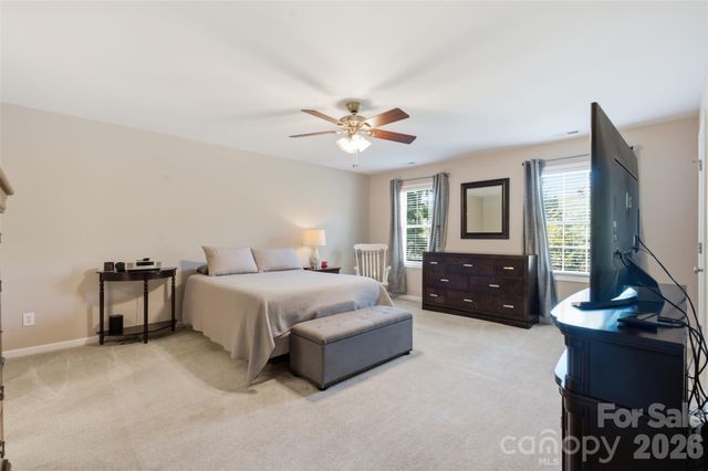 168 Forest Creek Drive, Statesville, NC 28625