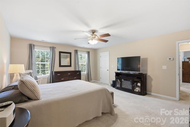 168 Forest Creek Drive, Statesville, NC 28625