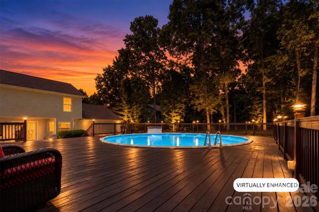 168 Forest Creek Drive, Statesville, NC 28625