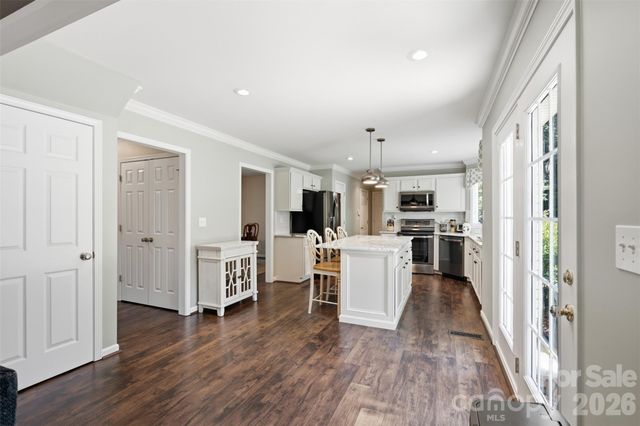 168 Forest Creek Drive, Statesville, NC 28625