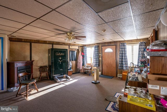 3348 MOUNTAIN RD, Hamburg, PA 19526