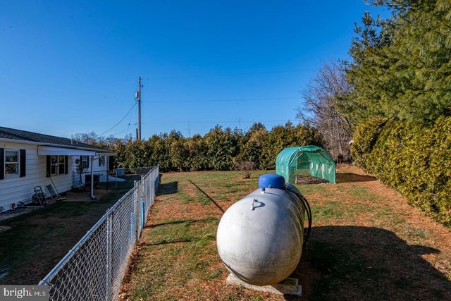 3348 MOUNTAIN RD, Hamburg, PA 19526