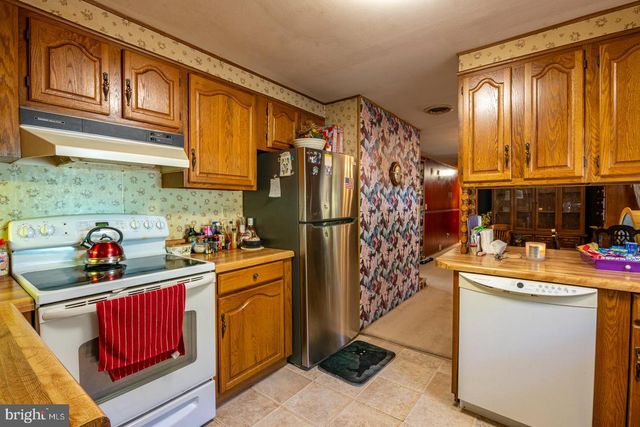 3348 MOUNTAIN RD, Hamburg, PA 19526