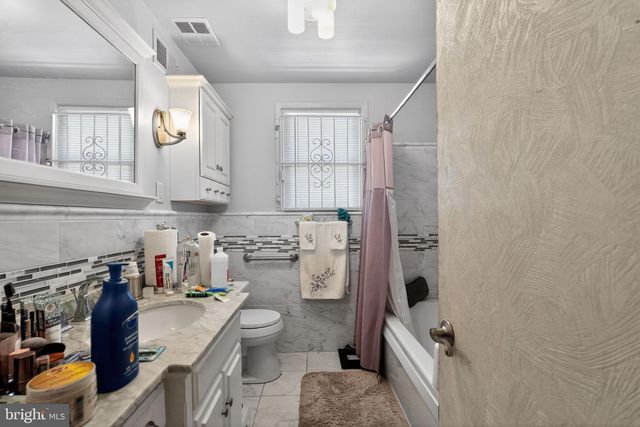 1912 COBDEN RD, Glenside, PA 19038
