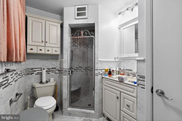 1912 COBDEN RD, Glenside, PA 19038