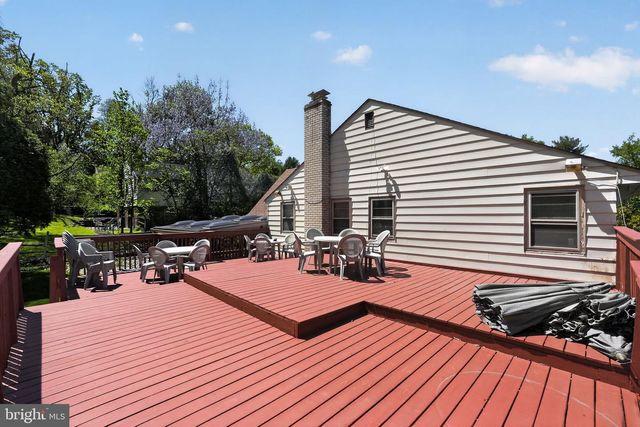 1912 COBDEN RD, Glenside, PA 19038
