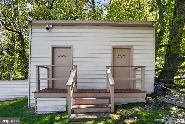 1912 COBDEN RD, Glenside, PA 19038